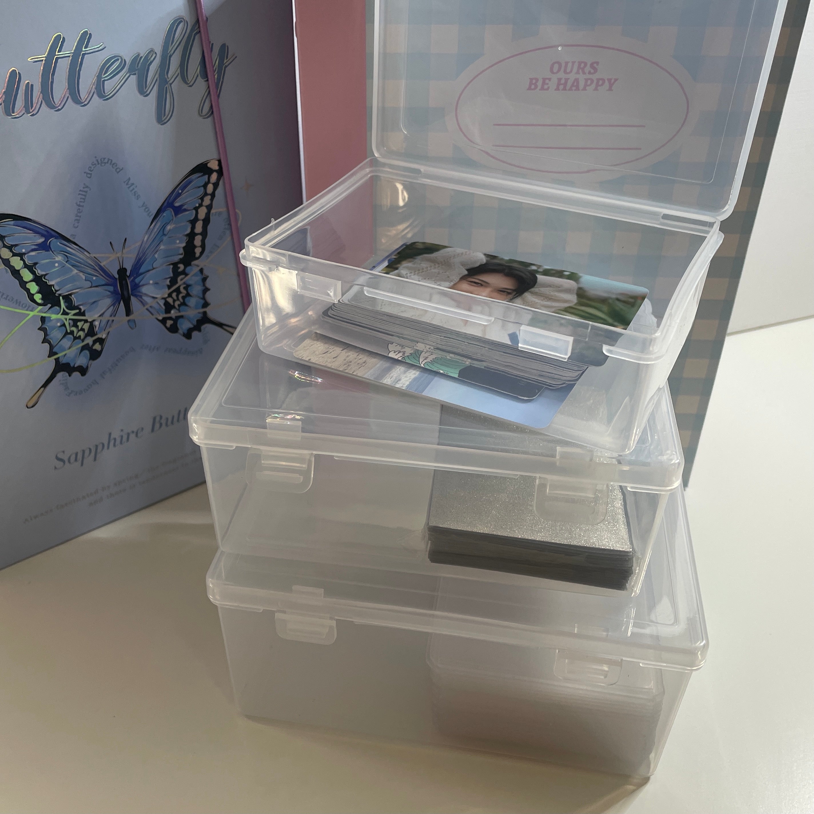 Minimalist Clear Container