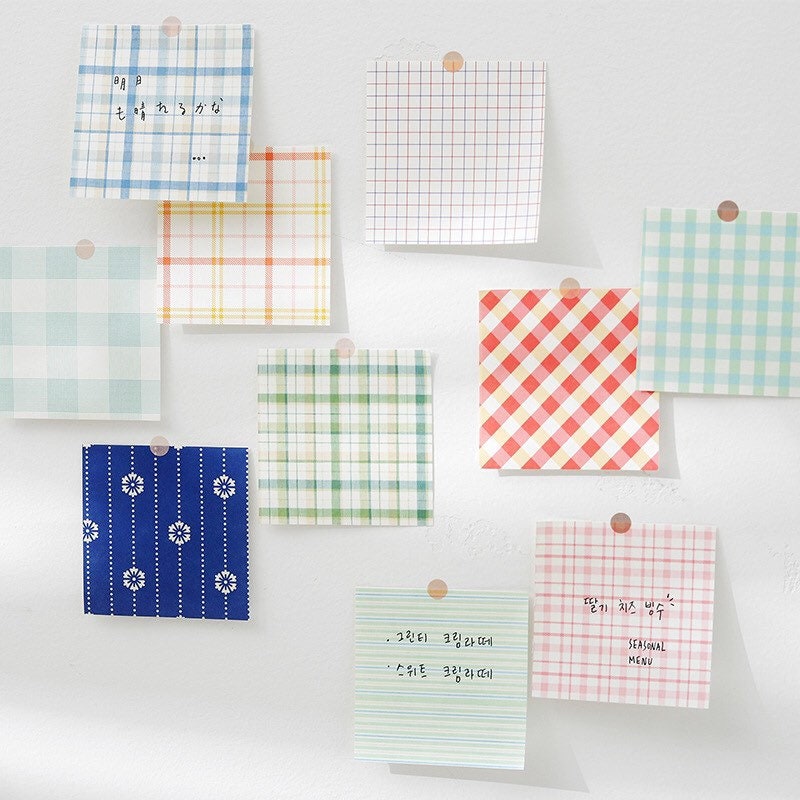 Non-Sticky Grid Memo Pad